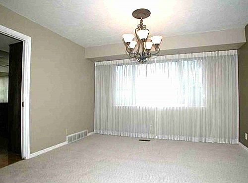 5th image of 2127 E Worchester Dr