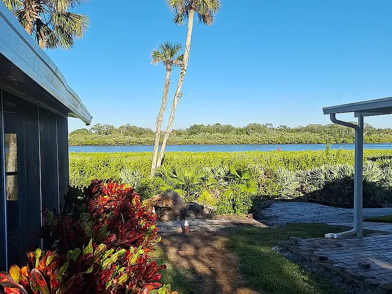 707 Navigators Way — Photo 2