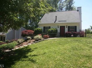 1577 Park Creek Ln, Atlanta, GA 30319