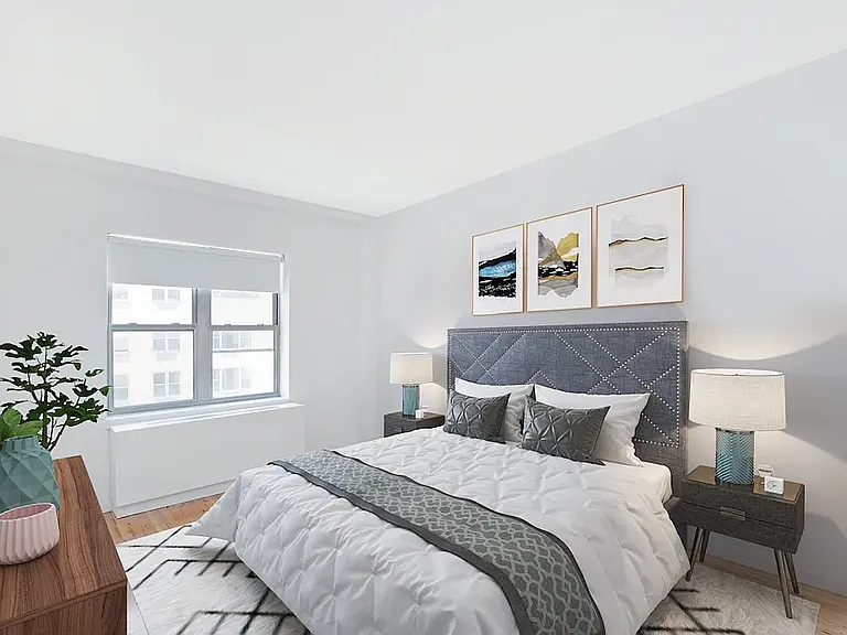 342 E 8th St #4C — Photo 3