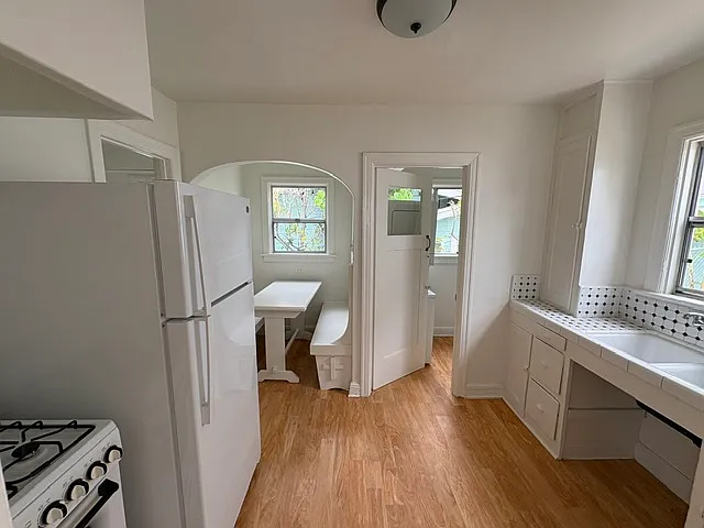 1404 Edgecliffe Dr #1404 — Photo 11