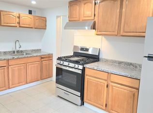 137-22 242nd St, Jamaica, NY 11422