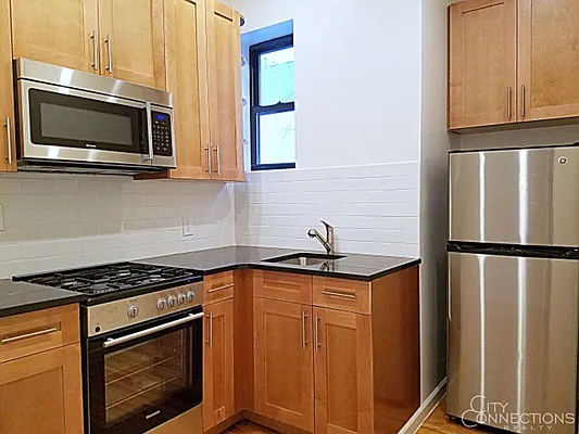 Rented by City Connections Realty | media 30