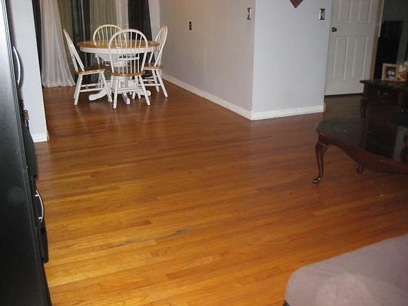 3rd image of 718 S E Street