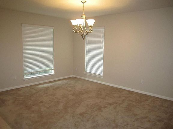 3rd image of 3242 Sunny Meadows Ln