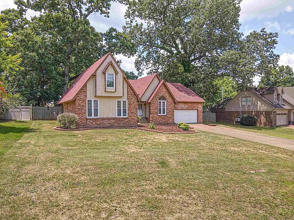 2nd image of 4335 Richwood Pl