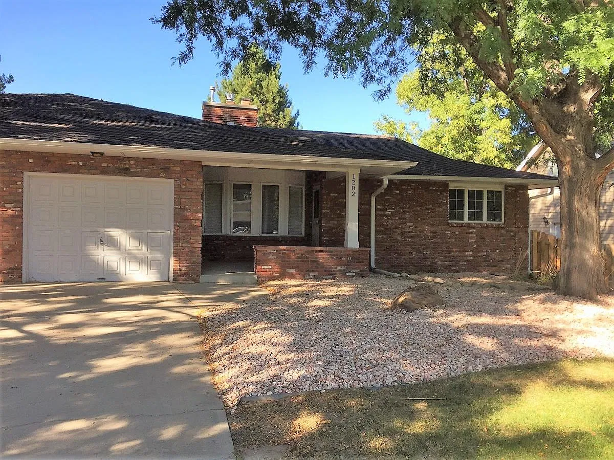 2 bed, 1596 sqft, $2,000 — Photo 1