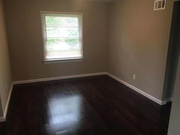 4th image of 8932 Boyce Pl