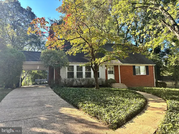 8714 Boland Pl, Alexandria, VA 22309