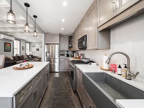 2nd image of 27 Reservoir Ave #1