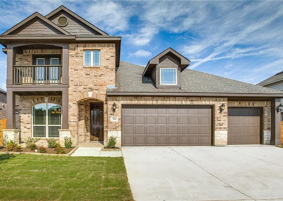 1st image of 708 Bent Oak Dr
