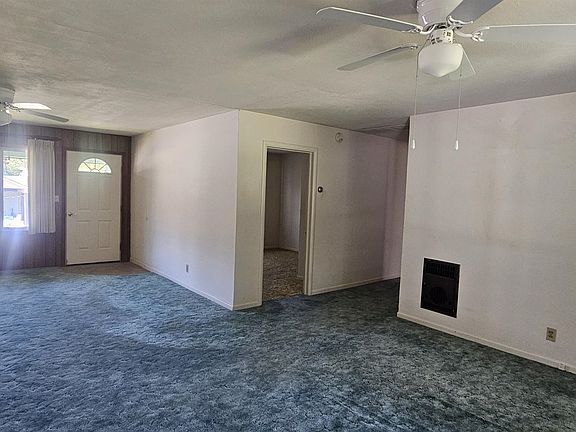 5th image of 761 Pioneer St