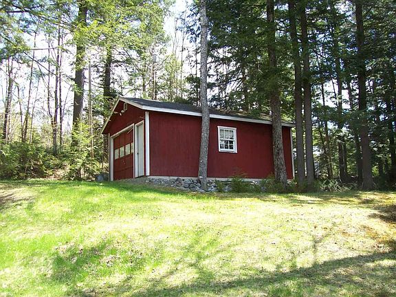 5th image of 71 Salisbury Dr