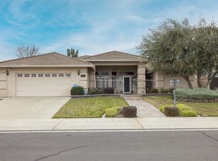 1143 Azalea St, Ripon, CA 95366