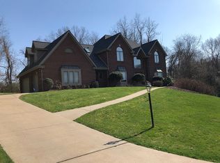 910 Settlers Ridge Rd, Pittsburgh, PA 15238