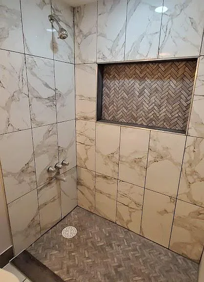 10678 Hollywood Blvd NW — Photo 16