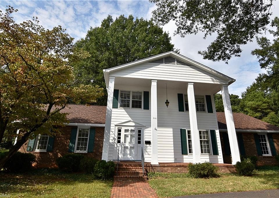 2nd image of 708 Archer Rd