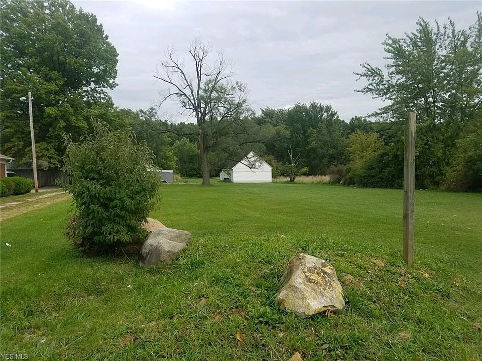 1st image of 4985 Oberlin Ave