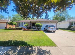 72 Dauer Dr, Buffalo, NY 14224