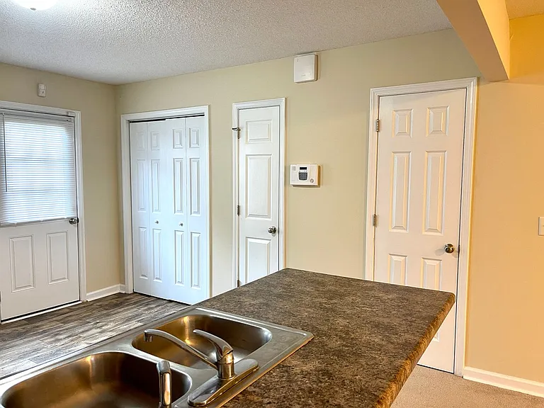 203-11 Lanieve Ct — Photo 9