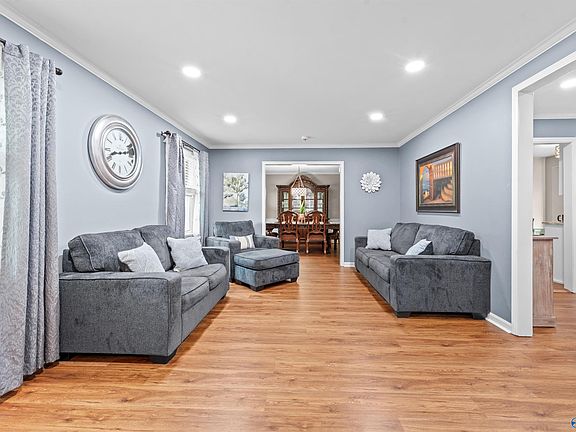 4th image of 104 Oddo Ln SE