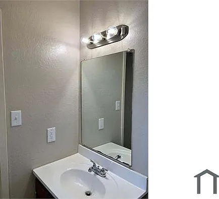1109 Lindsey Cir — Photo 5