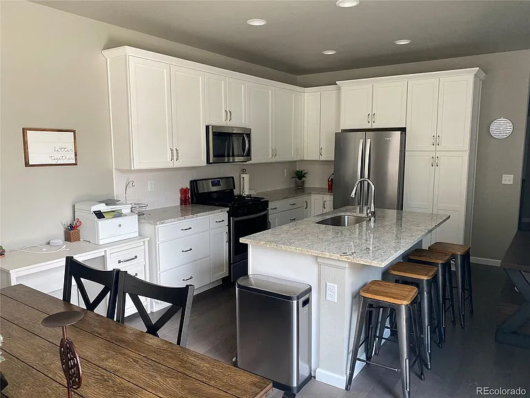 6812 Dewey Dr — Photo 8