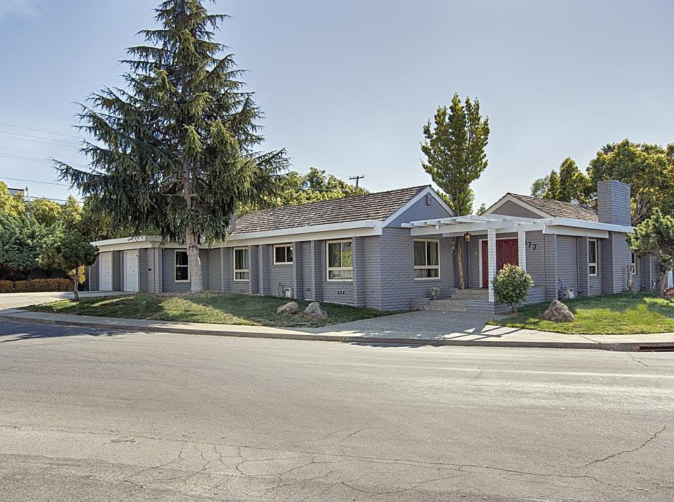1st image of 877 Brewington Ave