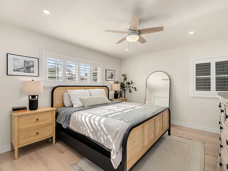 16229 Janine Dr — Photo 30