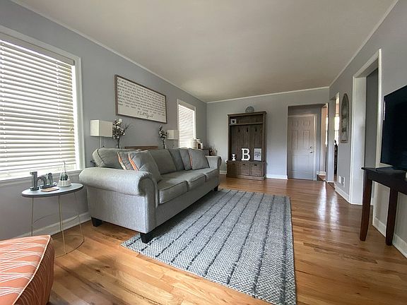 4th image of 2131 S 62nd St