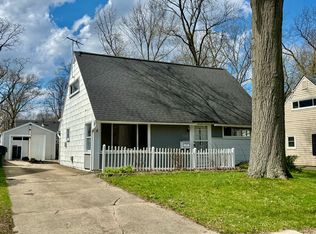 1862 Hanover St, Cuyahoga Falls, OH