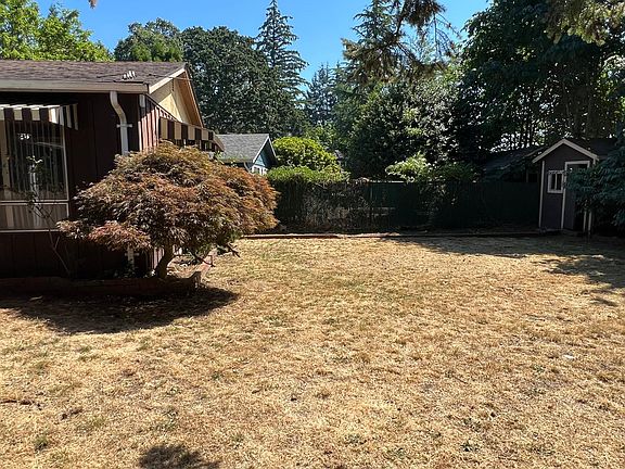 4th image of 9514 119th St SW