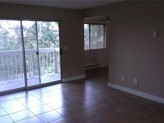 2nd image of 17108 NE 45th St APT 24