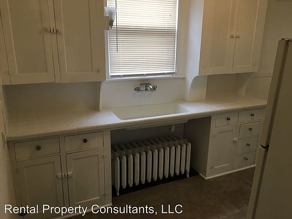 2nd image of 323 Richard Ter SE APT 1