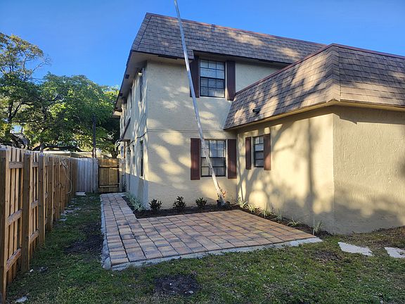 2nd image of 665 SW 4th Ave