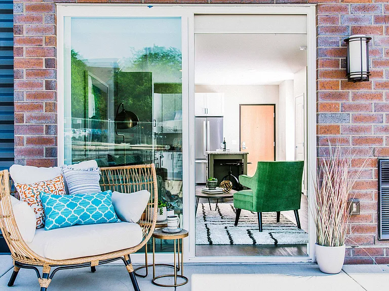 One-Bedroom Apartment Patio