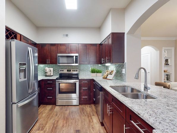 3377 Blackburn St #2304