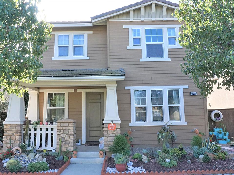1st image of 11290 Hyacinth St
