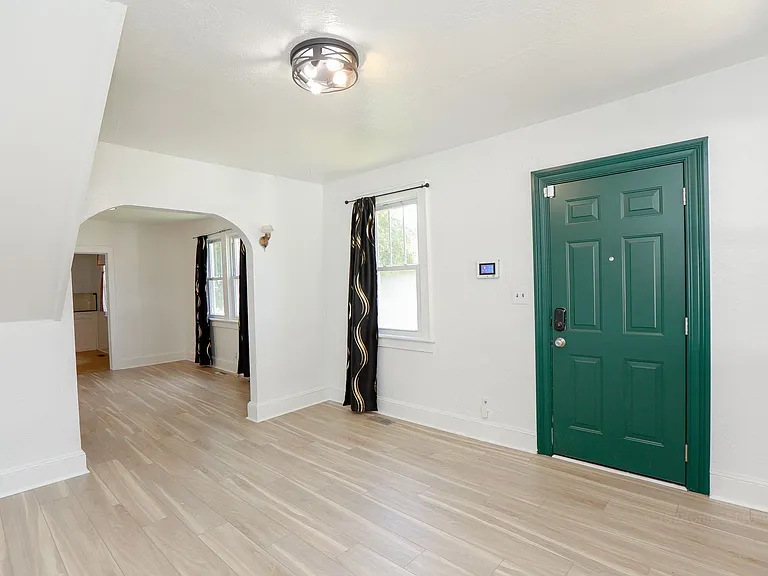 768 Mayfield Ave — Photo 2