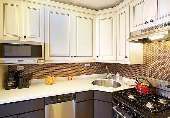 2nd image of 417 E 57th St APT 8C
