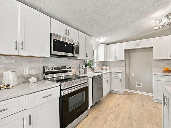 2nd image of 2087 Bakers Chapel Rd