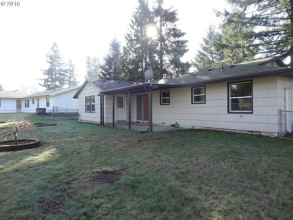 2nd image of 8214 NE 12th St