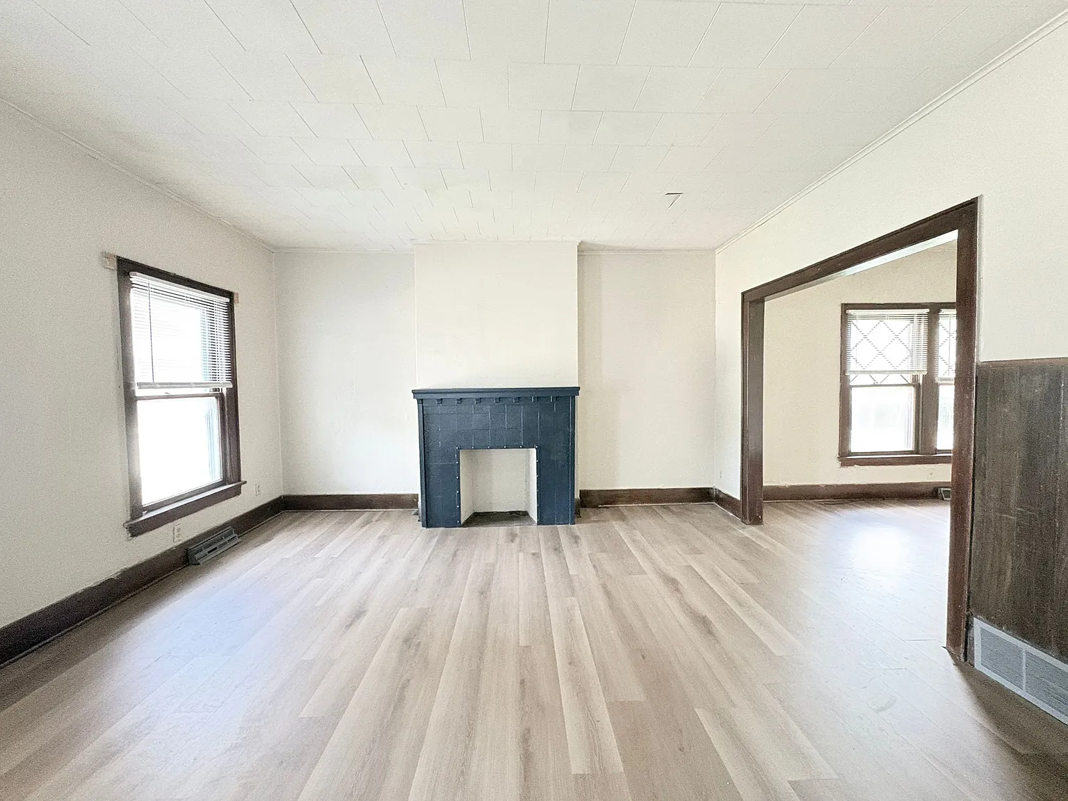 3 bed, 1213 sqft, $1,099 — Photo 3
