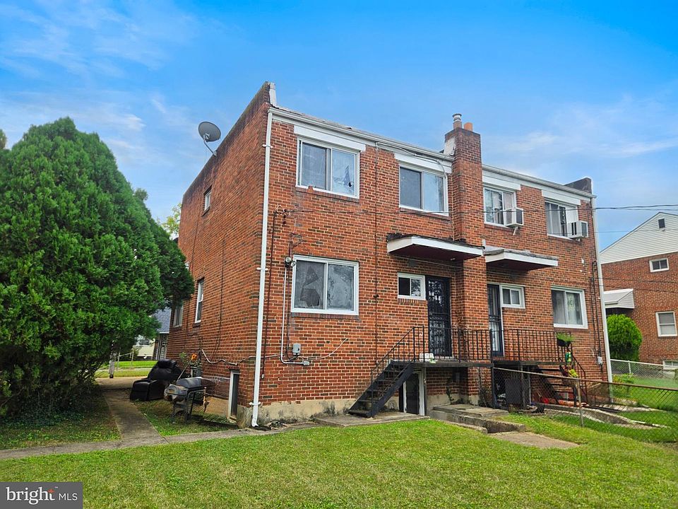 2nd image of 4400 Norfolk Ave