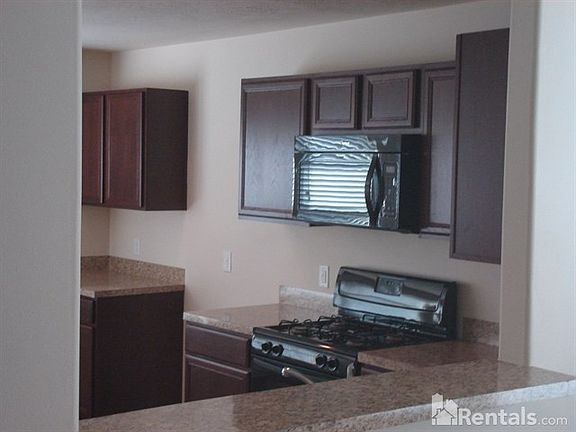 5th image of 6 Mira Loma Dr