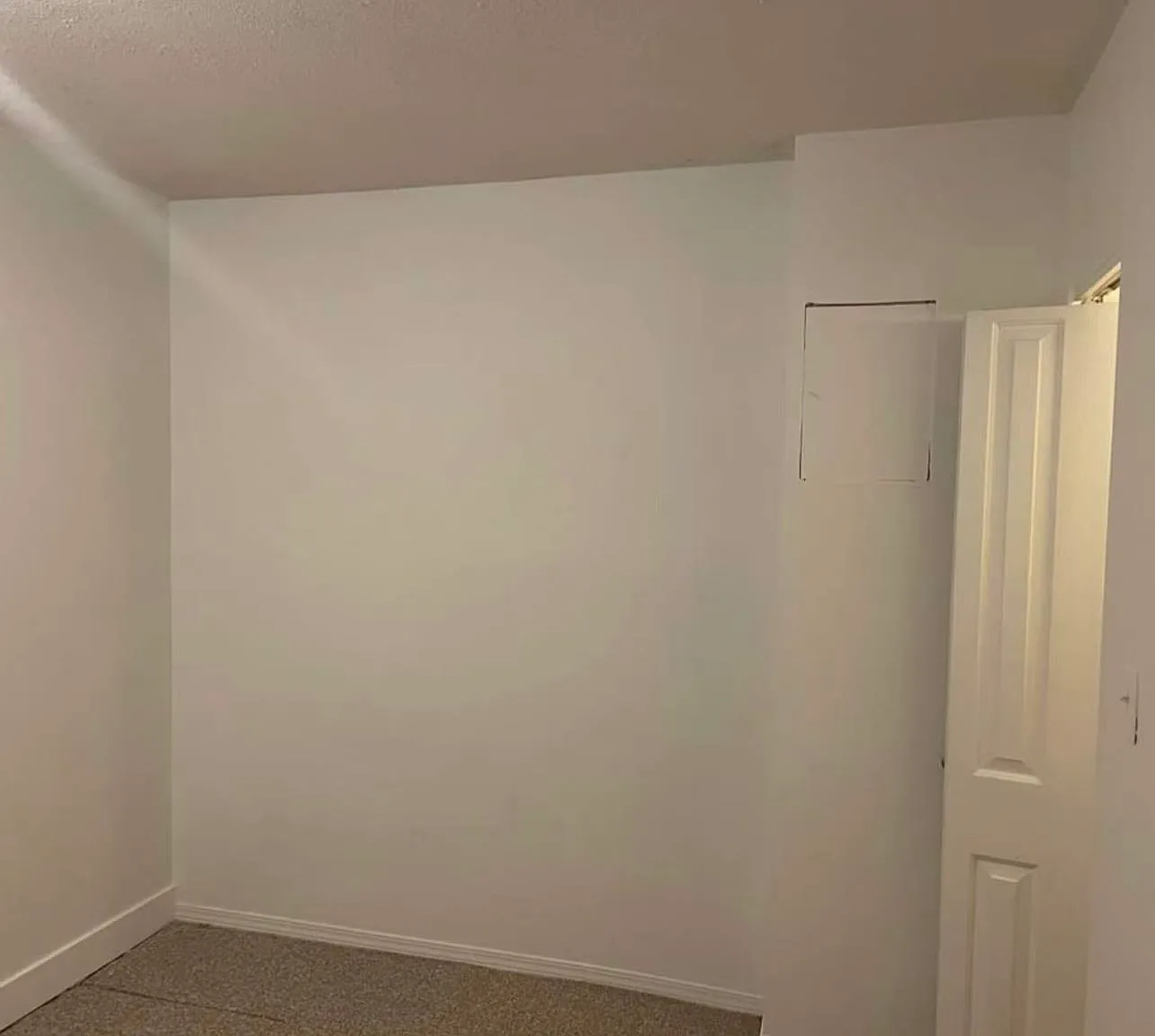 2 bed, 980 sqft, $2,200 — Photo 4
