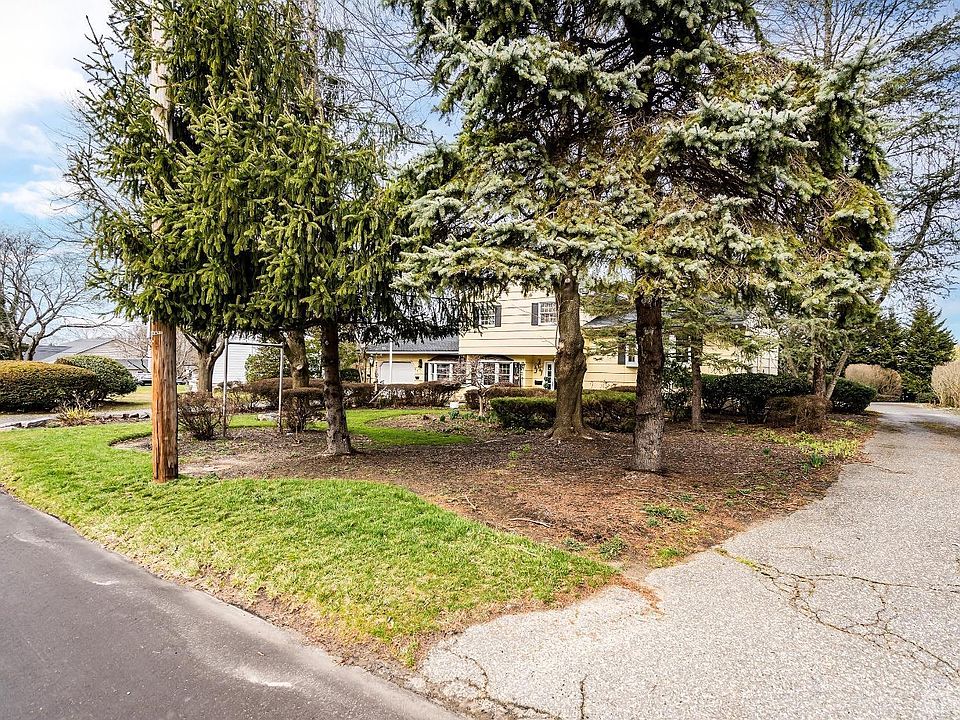 322 Buckelew Ave, Monroe Township, NJ 08831 Zillow