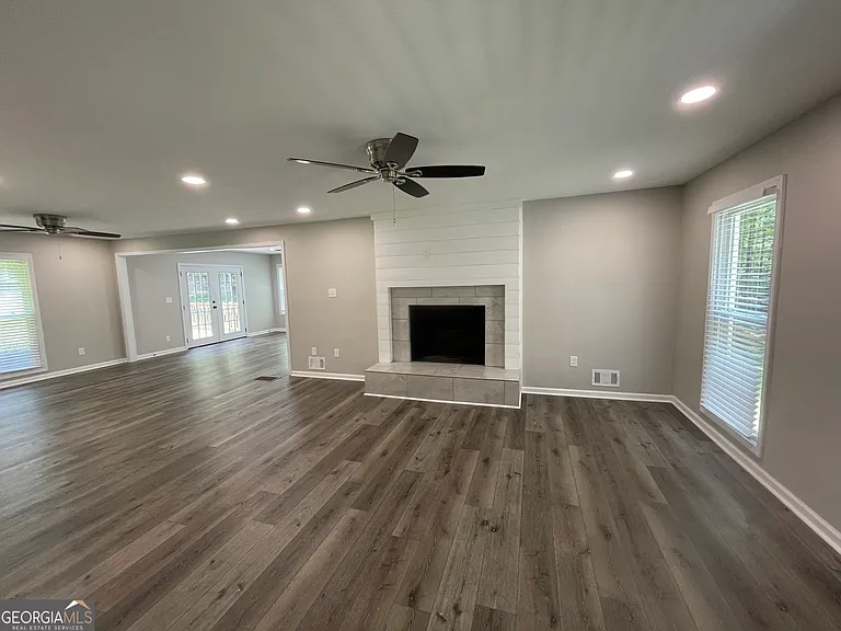 160 Shoal Creek Rd — Photo 6