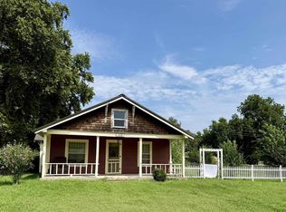 328 Chick St, Council Grove, KS 66846