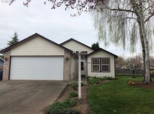 878 S Palmetto St, Cornelius, OR 97113